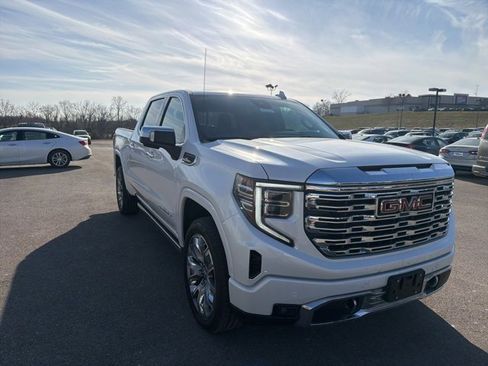 Used 2024 GMC Sierra 1500 Denali image 6