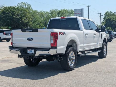 Used 2019 Ford F250 Lariat w/ Chrome Package AWD/4WD image 3