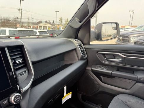 New 2026 RAM 1500 Big Horn AWD/4WD image 23