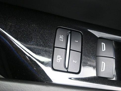 Used 2023 Cadillac Escalade Sport Platinum w/ LPO, ONYX Package image 24