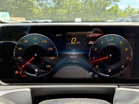 Used 2023 Mercedes-Benz GLB 250 image 11