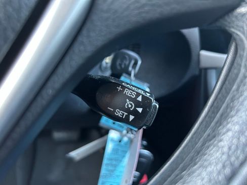 Used 2016 Toyota Corolla LE FWD image 22