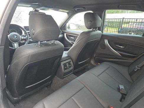 Used 2015 BMW 320i Sedan RWD image 10