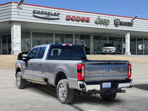 Used 2024 Ford F350 Lariat image 4