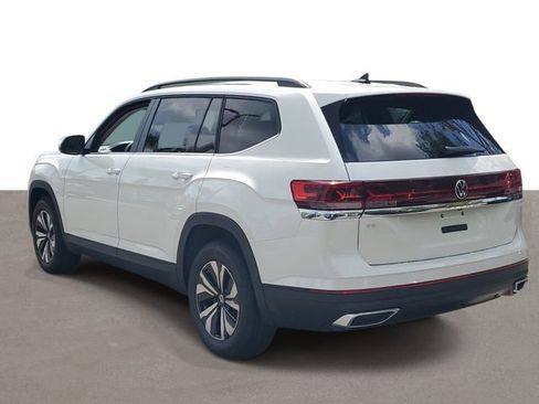 New 2026 Volkswagen Atlas SE FWD image 3