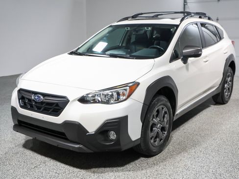 Used 2022 Subaru Crosstrek 2.5i Sport w/ Moonroof Package AWD/4WD image 31