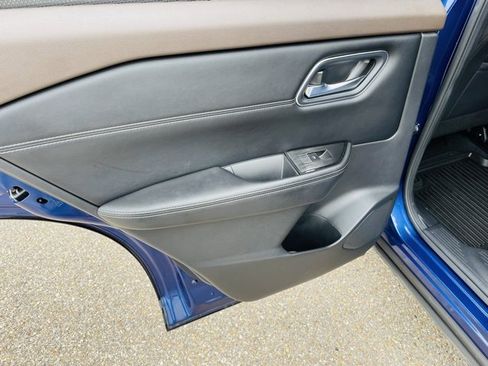 Certified 2021 Nissan Rogue SL w/ Premium Package image 26