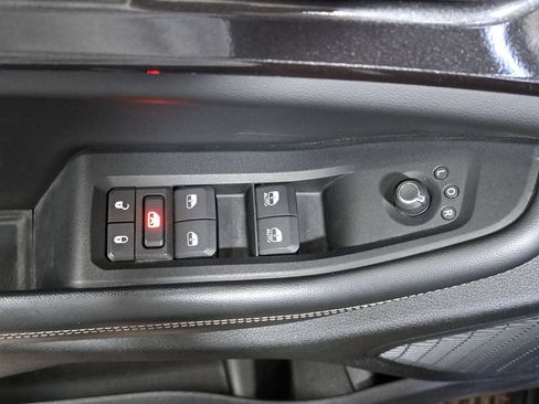Certified 2023 Jeep Grand Cherokee Altitude AWD/4WD image 30