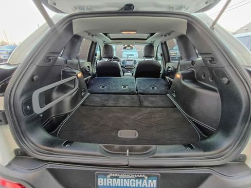 Used 2018 Jeep Cherokee Limited AWD/4WD image 61
