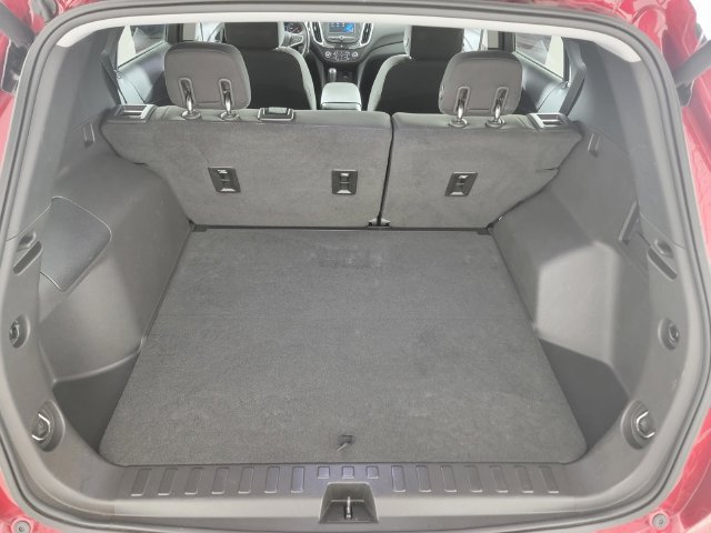 Used 2018 Chevrolet Equinox LT FWD image 16