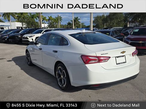 Used 2021 Chevrolet Malibu LT image 3