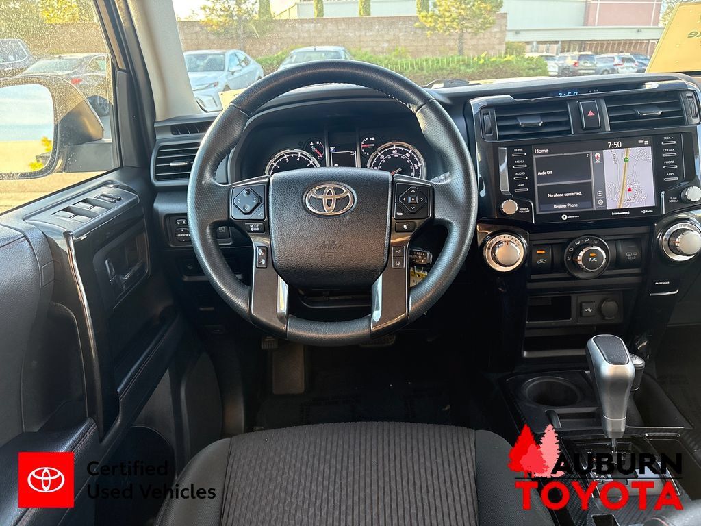 Certified 2020 Toyota 4Runner TRD Off-Road AWD/4WD image 21