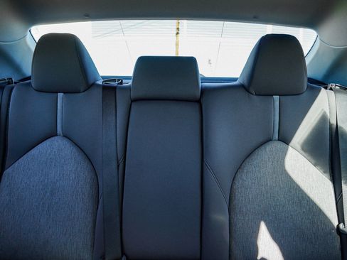 Certified 2023 Toyota Camry LE FWD image 21