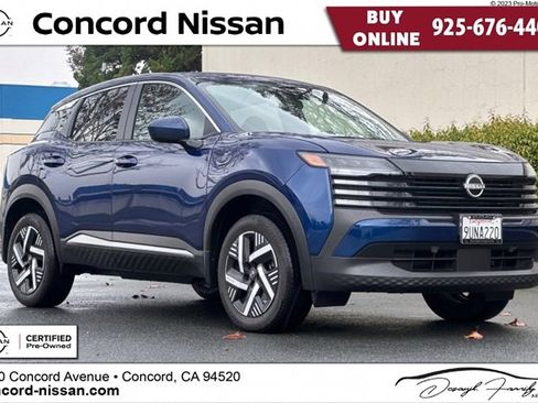 Certified 2025 Nissan Kicks SV image 1