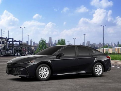 New 2026 Toyota Camry LE AWD/4WD image 2