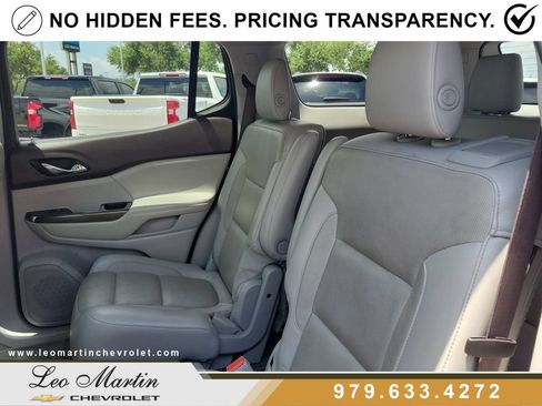 Used 2018 GMC Acadia SLT FWD image 11