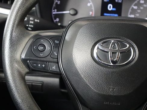 Used 2025 Toyota Corolla LE w/ Convenience Package FWD image 8
