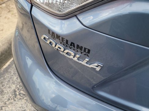 Certified 2022 Toyota Corolla LE FWD image 11