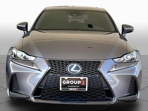 Used 2018 Lexus IS 300 F Sport w/ F Sport Package RWD image 4