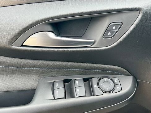 New 2026 Buick Envista Sport Touring FWD image 13