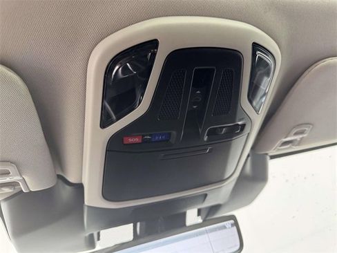 Used 2023 Subaru Outback Touring image 25