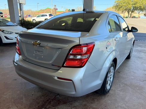 Used 2018 Chevrolet Sonic LS FWD image 5