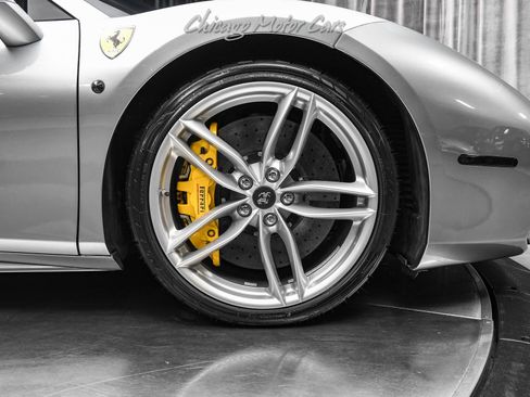 Used 2017 Ferrari 488 Spider image 58