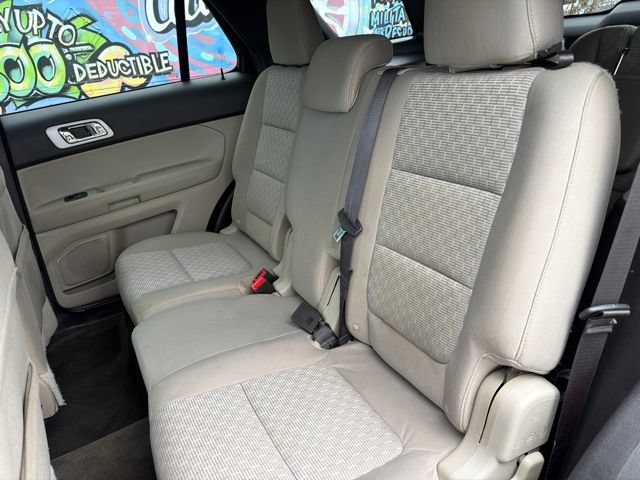 Used 2015 Ford Explorer XLT w/ Equipment Group 201A AWD/4WD image 19