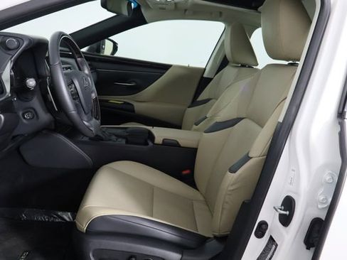 Used 2021 Lexus ES 350 w/ Premium Package FWD image 13