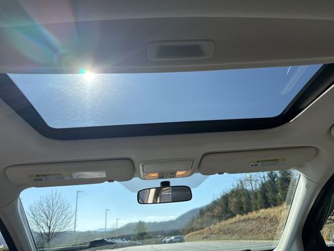 Used 2014 Honda CR-V EX-L image 19