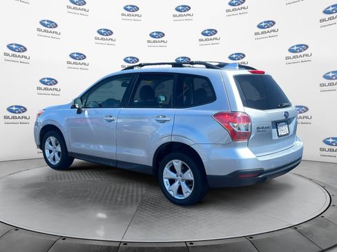 Used 2016 Subaru Forester 2.5i Premium AWD/4WD image 3