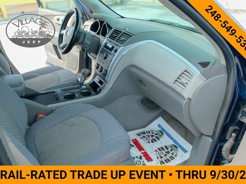 Used 2012 Chevrolet Traverse LS FWD image 12