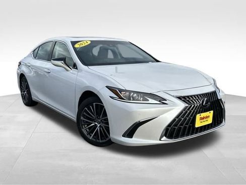 Used 2024 Lexus ES 300h w/ Premium Package image 1