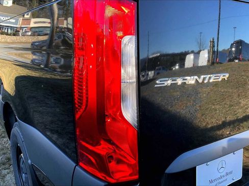 New 2025 Mercedes-Benz Sprinter 2500 image 6