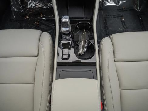 New 2026 Volvo XC40 B5 Ultra w/ Climate Package AWD/4WD image 28