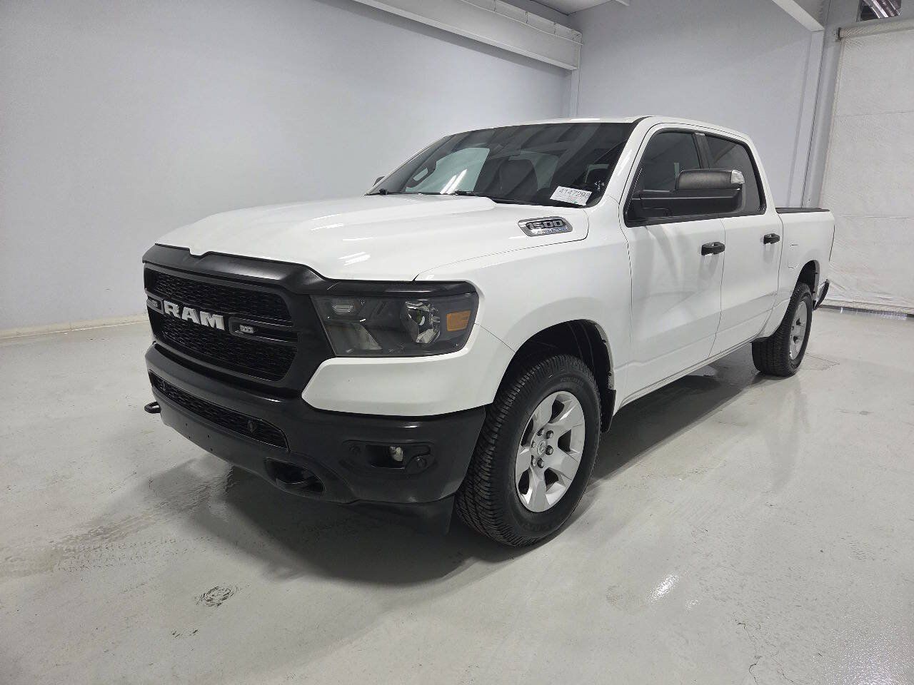 Used 2024 RAM 1500 Tradesman w/ Trailer Tow Group AWD/4WD image 4