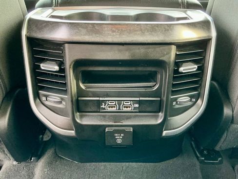 Used 2020 RAM 1500 Big Horn image 34