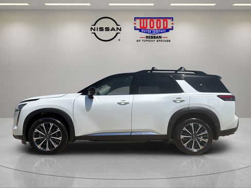 New 2026 Nissan Pathfinder Platinum w/ Cargo Package AWD/4WD image 5