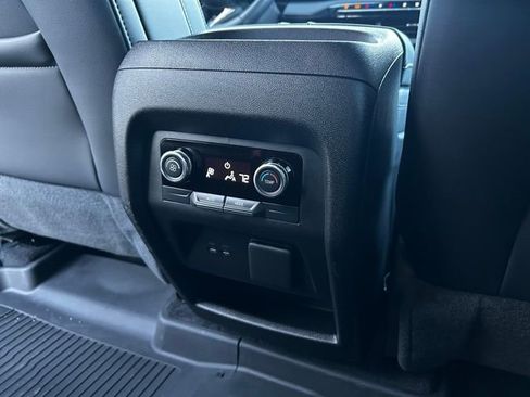 New 2025 Buick Enclave Sport Touring w/ Power Package AWD/4WD image 24