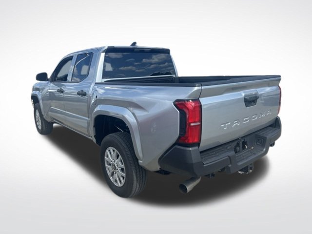Used 2025 Toyota Tacoma SR RWD image 32