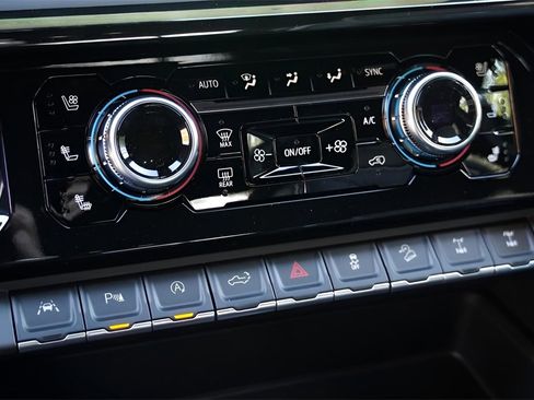 New 2026 GMC Sierra 1500 AT4X image 17