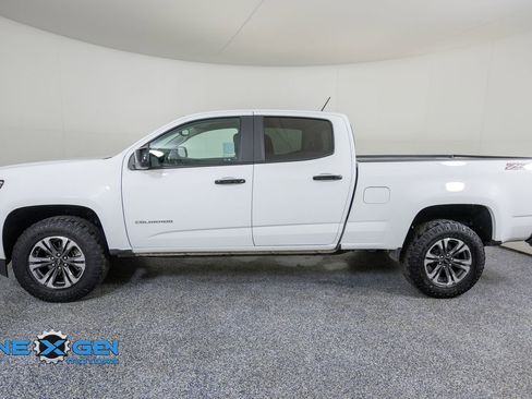 Used 2022 Chevrolet Colorado Z71 AWD/4WD image 4
