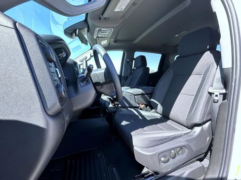 New 2026 Chevrolet Silverado 1500 Custom Trail Boss w/ Turbomax Blackout Package AWD/4WD image 10