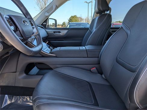 Used 2025 INFINITI QX80 Luxe w/ Cargo Package image 19