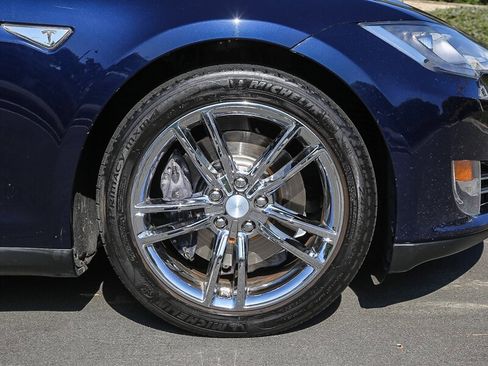 Used 2014 Tesla Model S 85 image 12