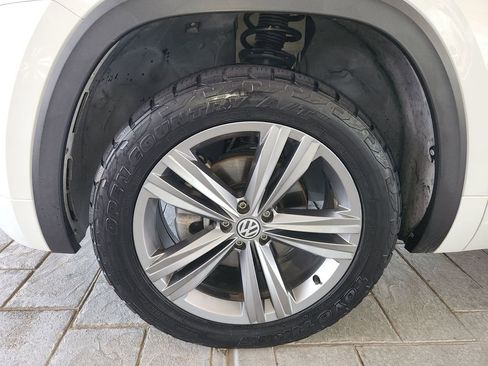 Used 2019 Volkswagen Atlas SE FWD image 31