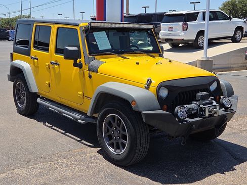Used 2011 Jeep Wrangler Unlimited Sport AWD/4WD image 5