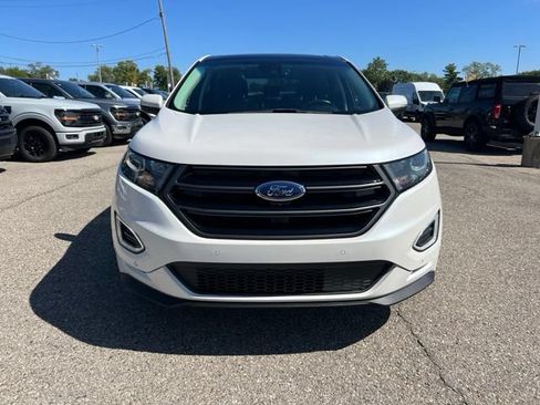 Used 2015 Ford Edge Sport w/ Equipment Group 401A AWD/4WD image 2