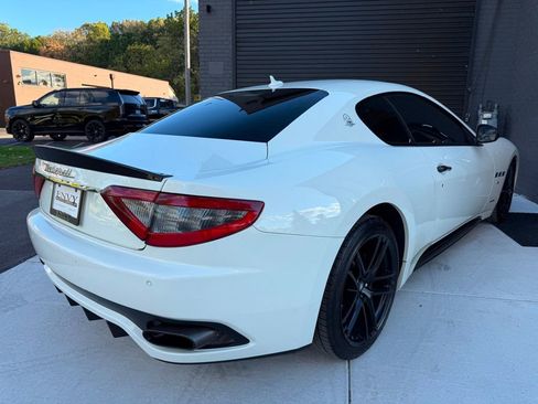 Used 2015 Maserati GranTurismo Sport image 30