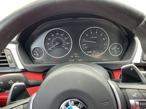 Used 2017 BMW 440i Coupe w/ Technology Package RWD image 12